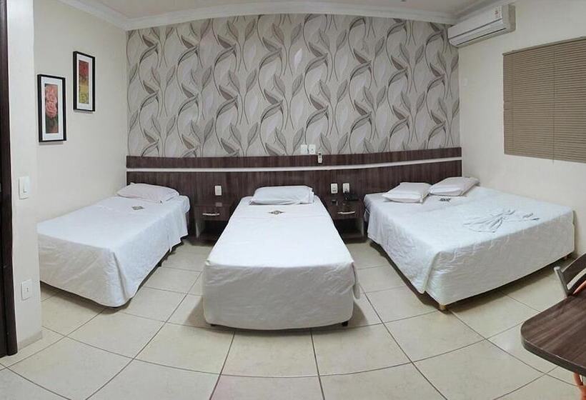 هتل Dourados Center