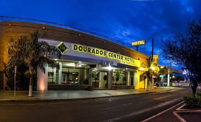 هتل Dourados Center