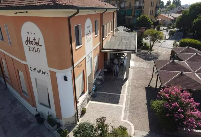 Hotelli Eolo