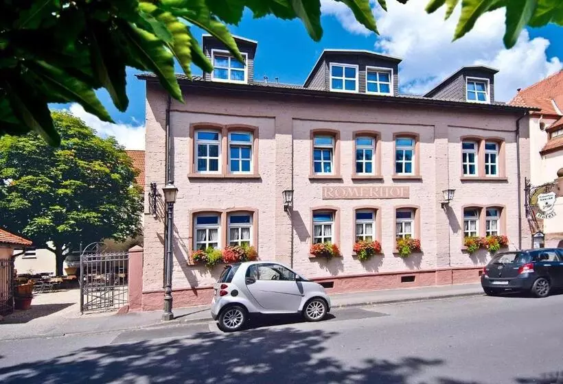 Hotelli Landgasthaus Römerhof