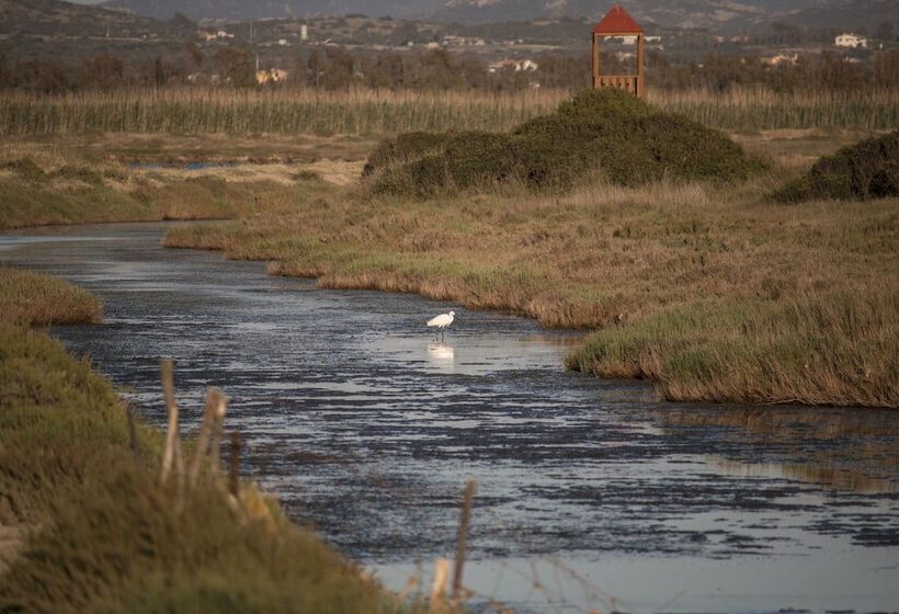 בית מלון כפרי Villa Santadi