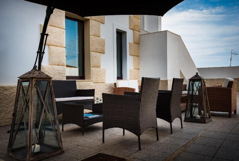 בית מלון כפרי Villa Santadi