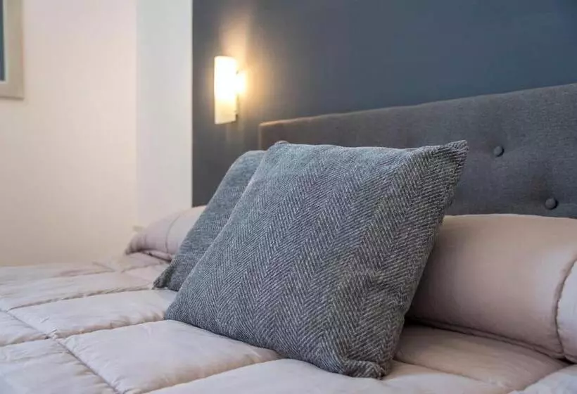 ホテル Villa Santadi