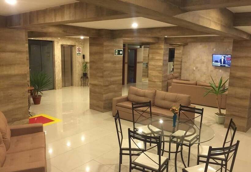 هتل Village Plaza