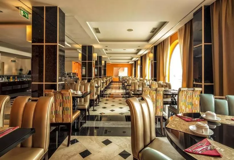 Iu Hotel Namibe