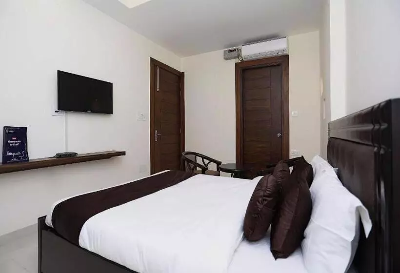 Hotelli O Royal Inn