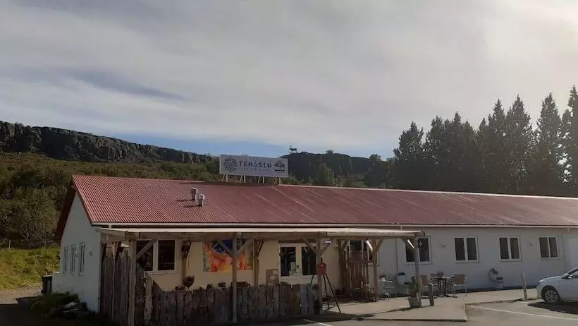 Tehusið Hostel