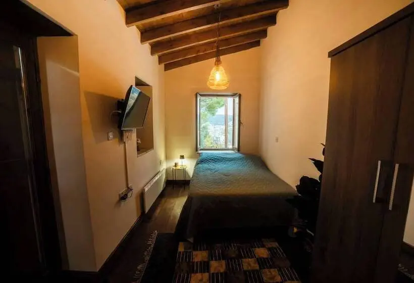 Aamiaismajoitus (B&B) Eftychia S House
