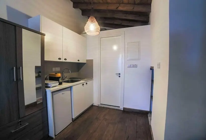 Aamiaismajoitus (B&B) Eftychia S House