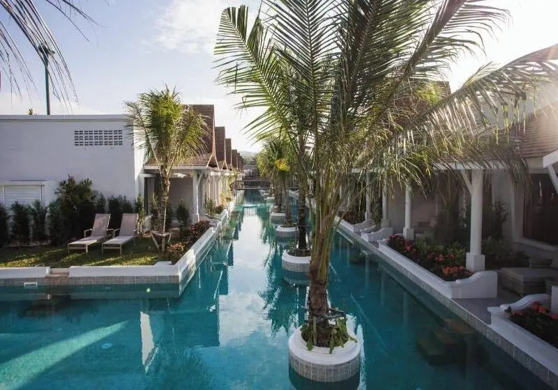 Lalynn Resort & Villas