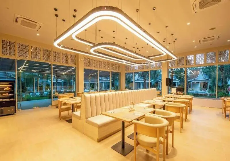 Lalynn Resort & Villas