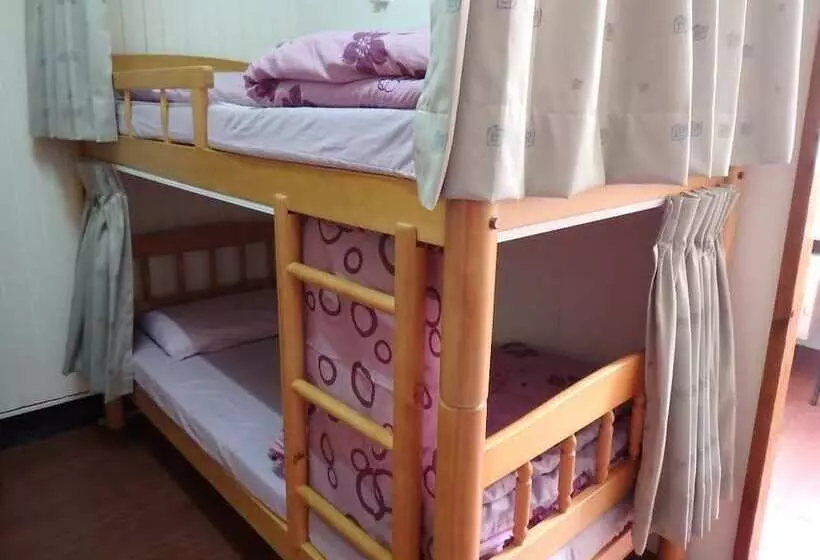 هاستل Tainan Guest House Hamuya