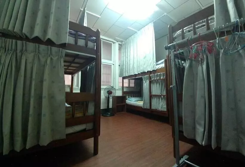 هاستل Tainan Guest House Hamuya