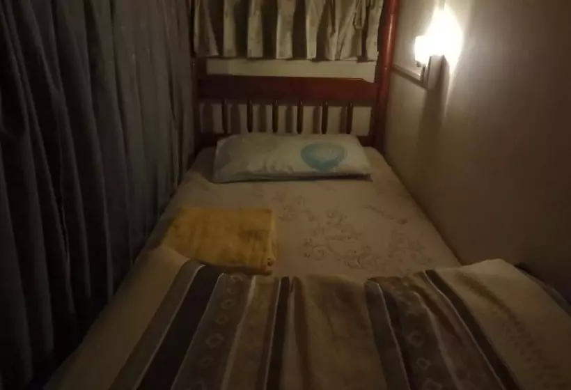 هاستل Tainan Guest House Hamuya