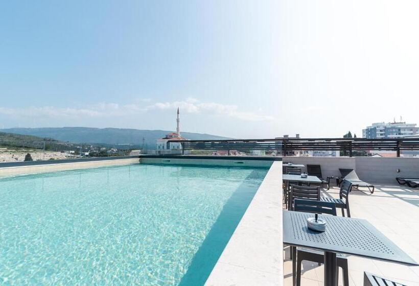 Aparthotel & Spa Kasmi