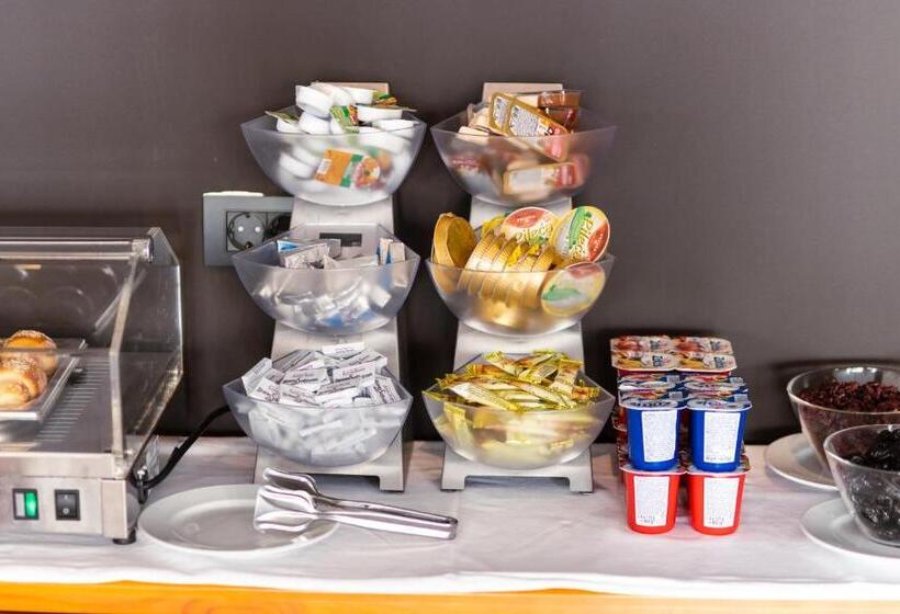 Aparthotel & Spa Kasmi