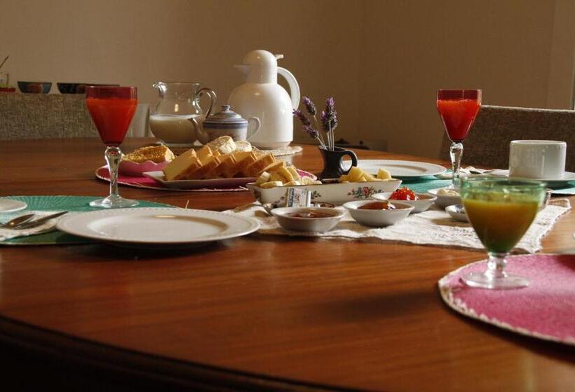 ベッドアンドブレックファースト Evergreen