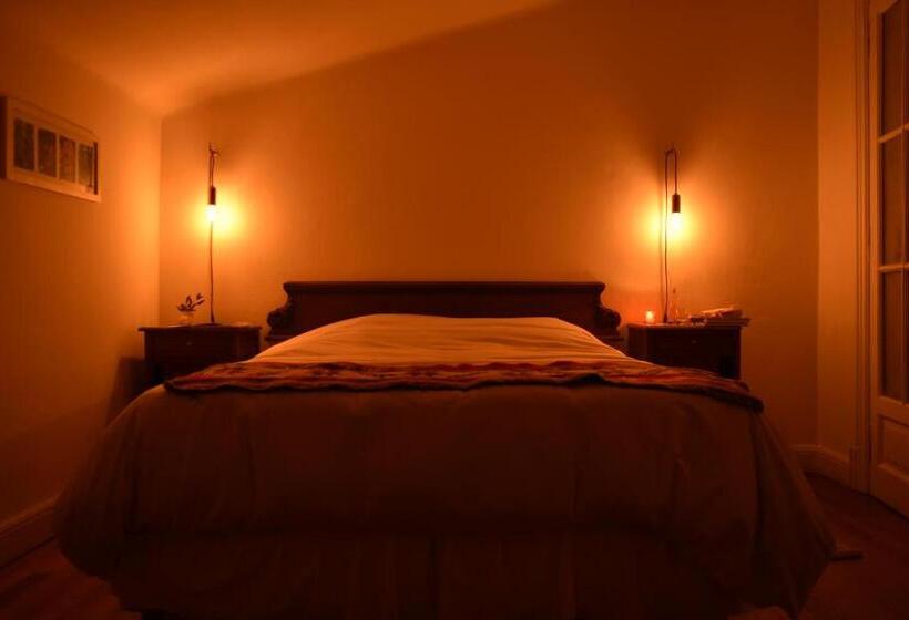 ベッドアンドブレックファースト Evergreen