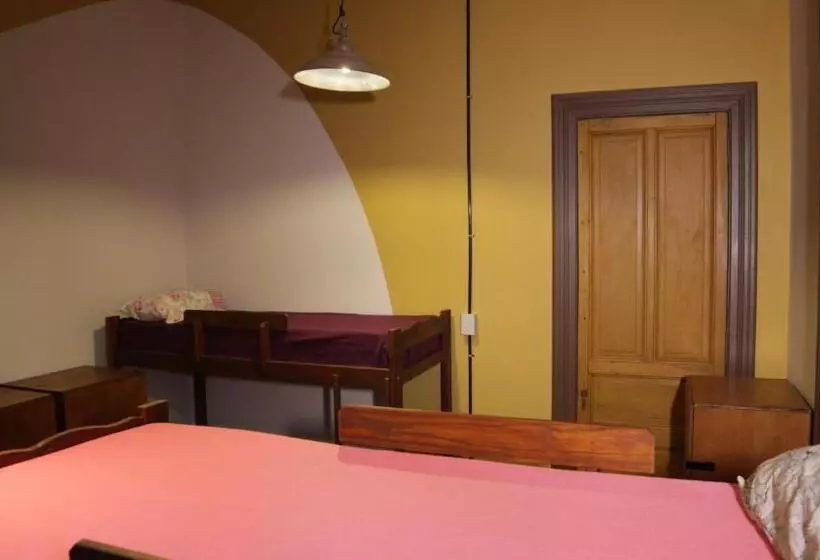 Hostel Brava Mansa