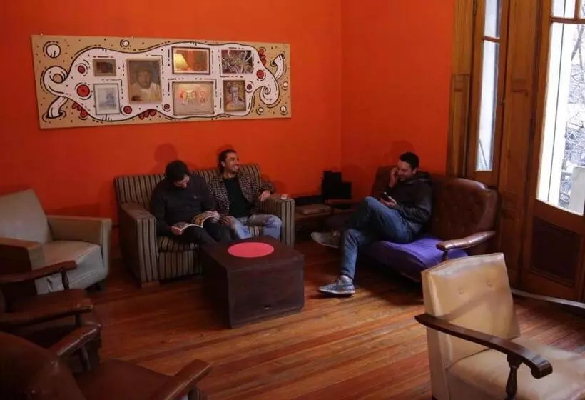 Hostel Brava Mansa