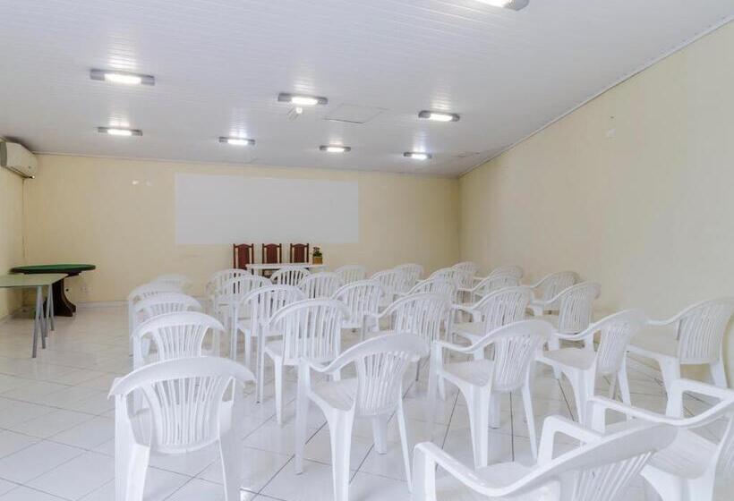 בית מלון כפרי Acacia