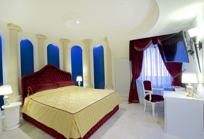 בית מלון כפרי Design Suite Tirano