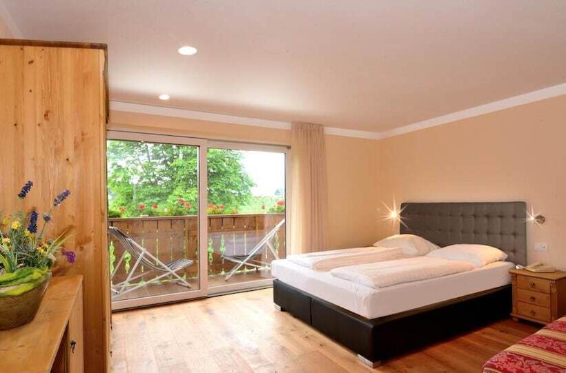 ホテル Flötscherhof