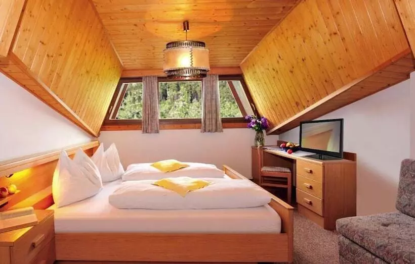 ホテル Flötscherhof