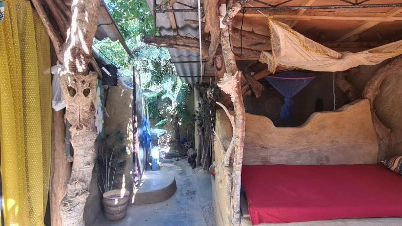 Humbhaha Jungle Yala Nature Eco Resort