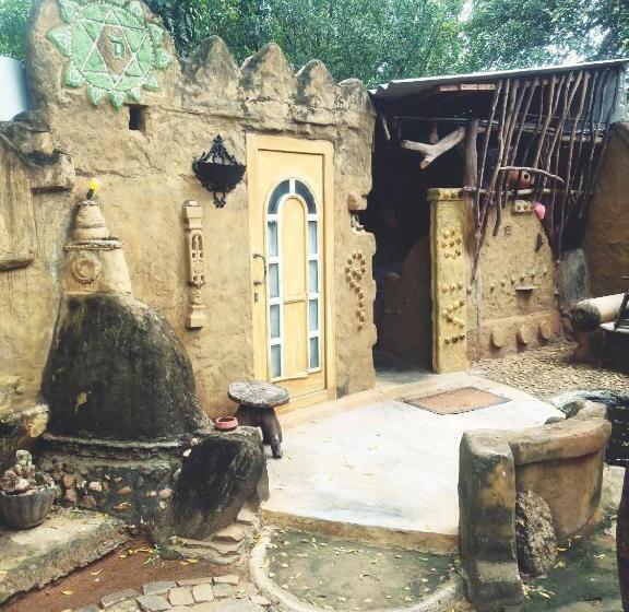 Humbhaha Jungle Yala Nature Eco Resort