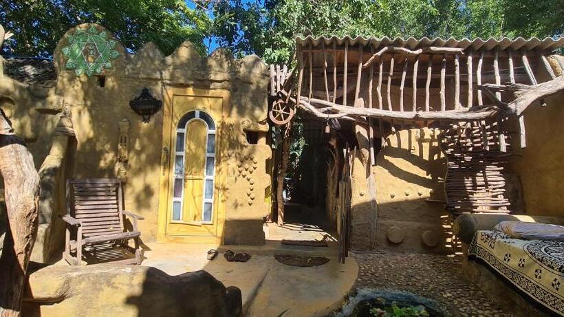 Humbhaha Jungle Yala Nature Eco Resort