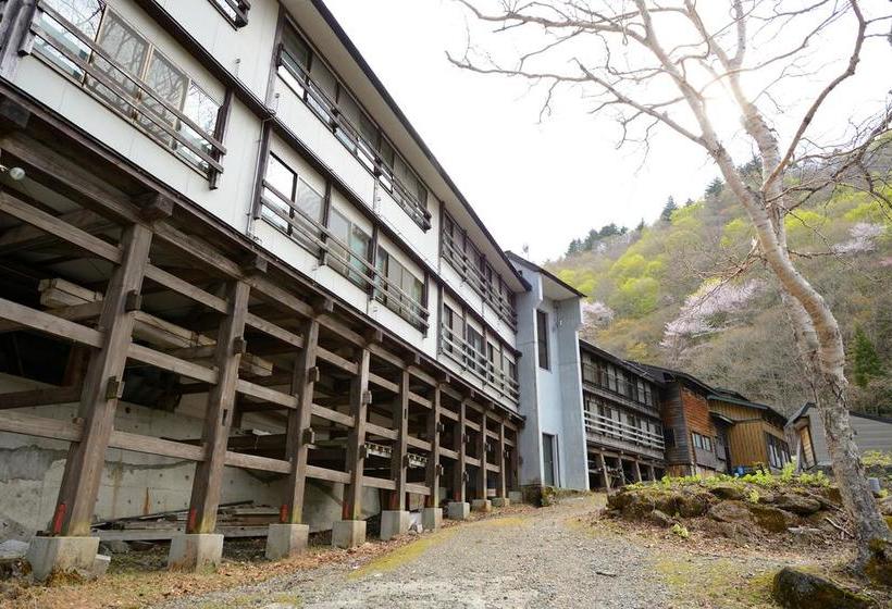 ריוקאן Namegawaonsen Fukushimaya