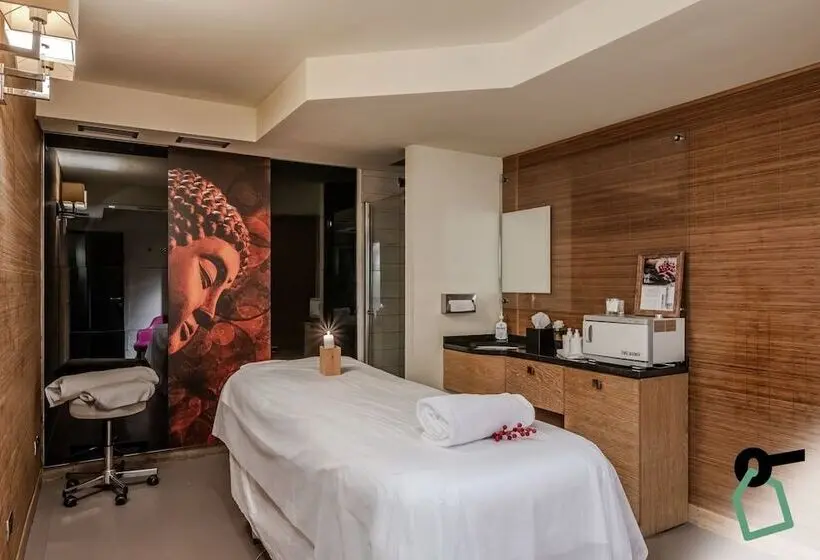 ホテル Hotiday Room Collection   Campiglio Pradalago