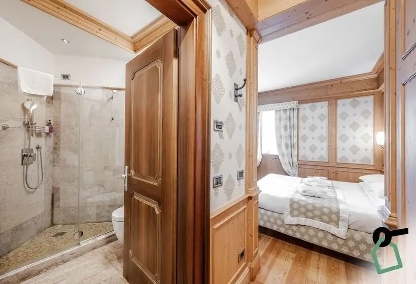 ホテル Hotiday Room Collection   Campiglio Pradalago