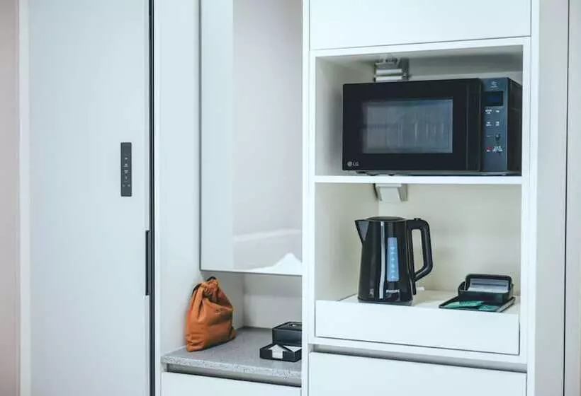 هتل H Avenue Sasang Station Residence