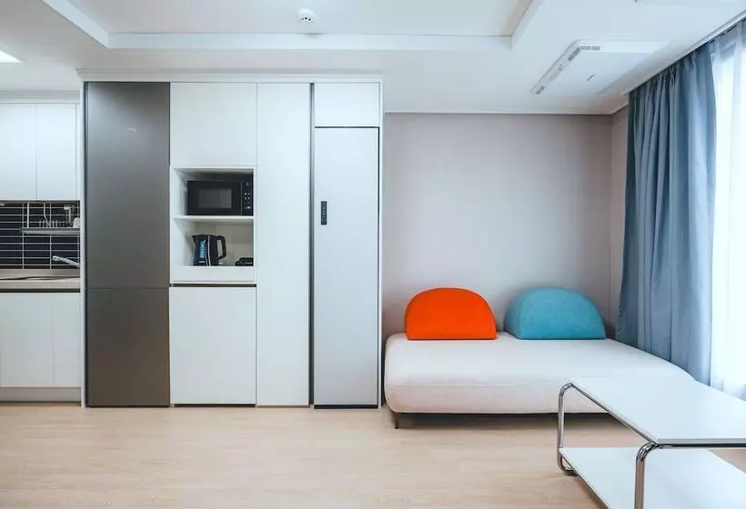 هتل H Avenue Sasang Station Residence