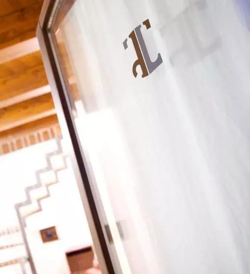 Aamiaismajoitus (B&B) Torre Della Loggia   Dimora Storica   Ortona