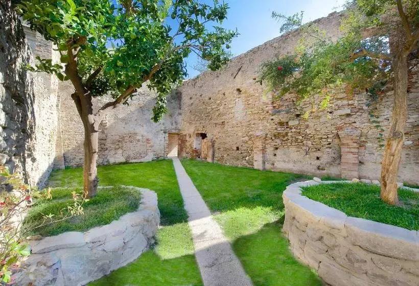 Aamiaismajoitus (B&B) Torre Della Loggia   Dimora Storica   Ortona