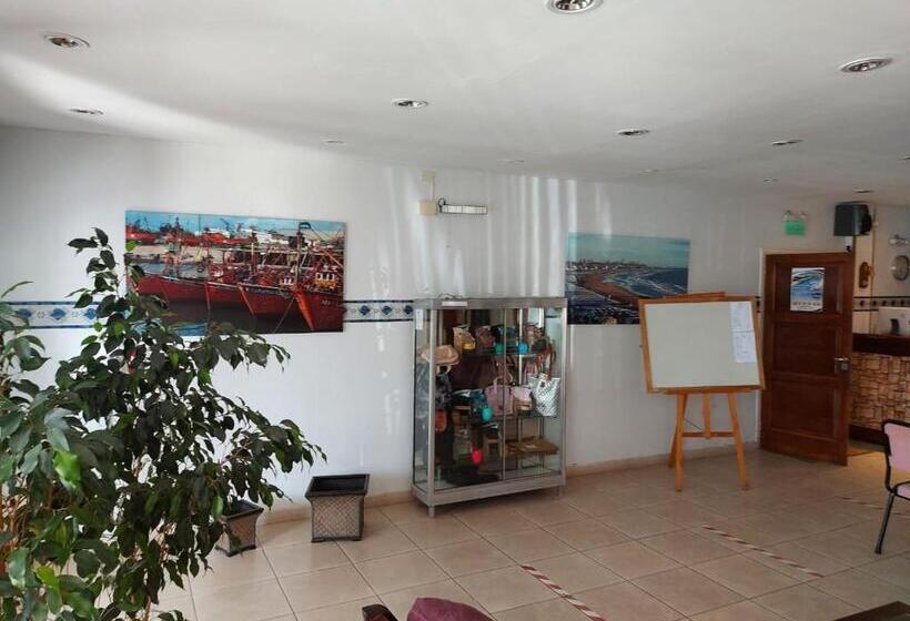 בית מלון כפרי Apm Punta Mogotes