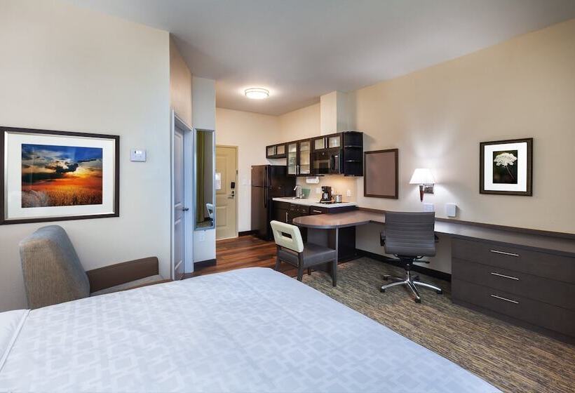 هتل Candlewood Suites Houston Pasadena, An Ihg