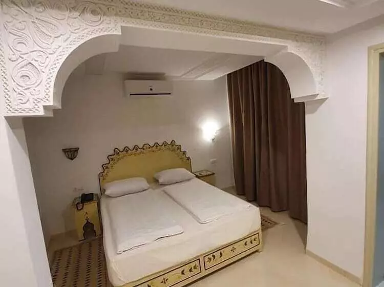 Hotelli Hôtel Résidence Bellevue Zarzis