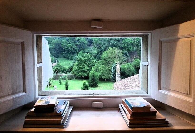 בית מלון כפרי La Casona Azul