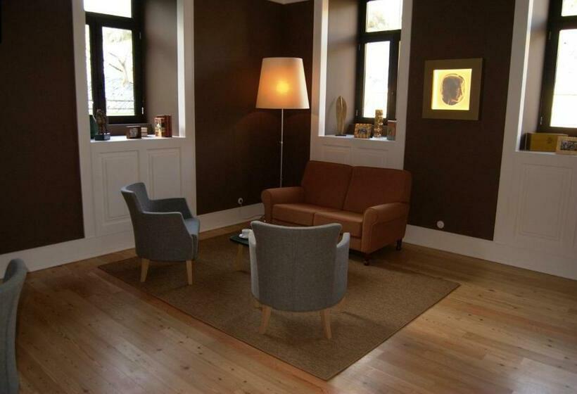 Отель Longroiva  Rural