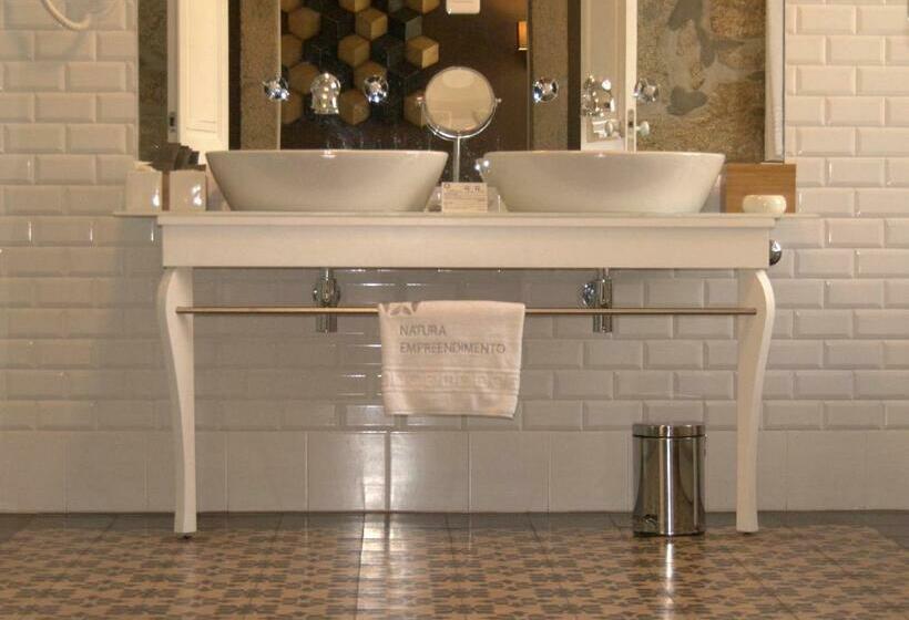 Отель Longroiva  Rural