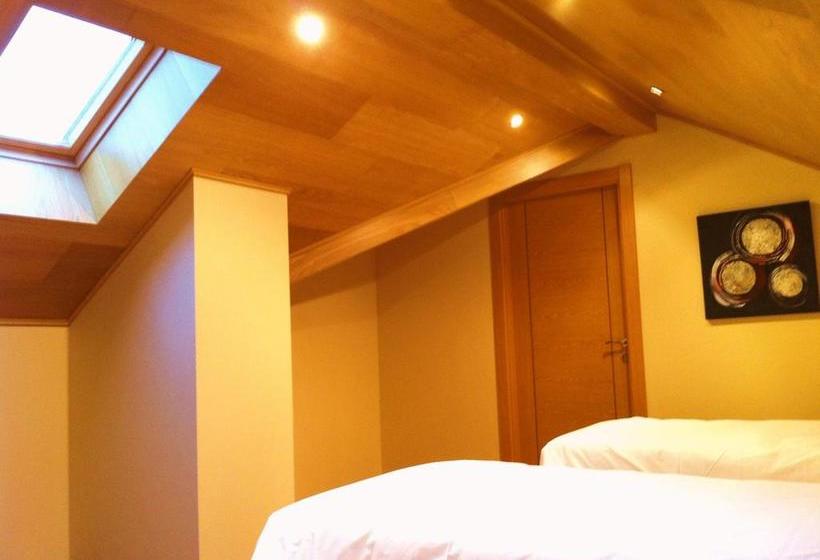 Отель Meson De Erosa