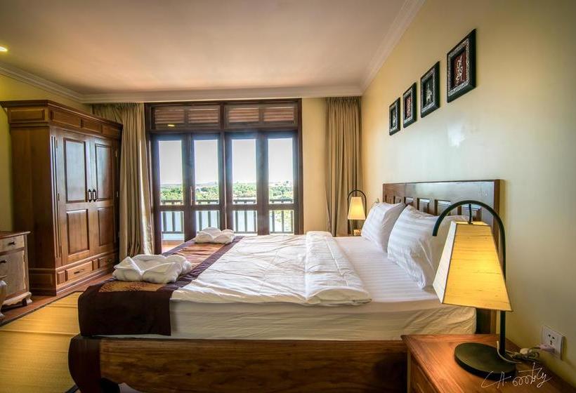 Отель Ratanakiri Boutique