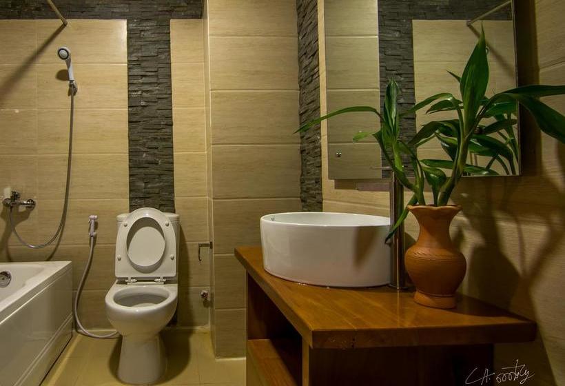 Отель Ratanakiri Boutique