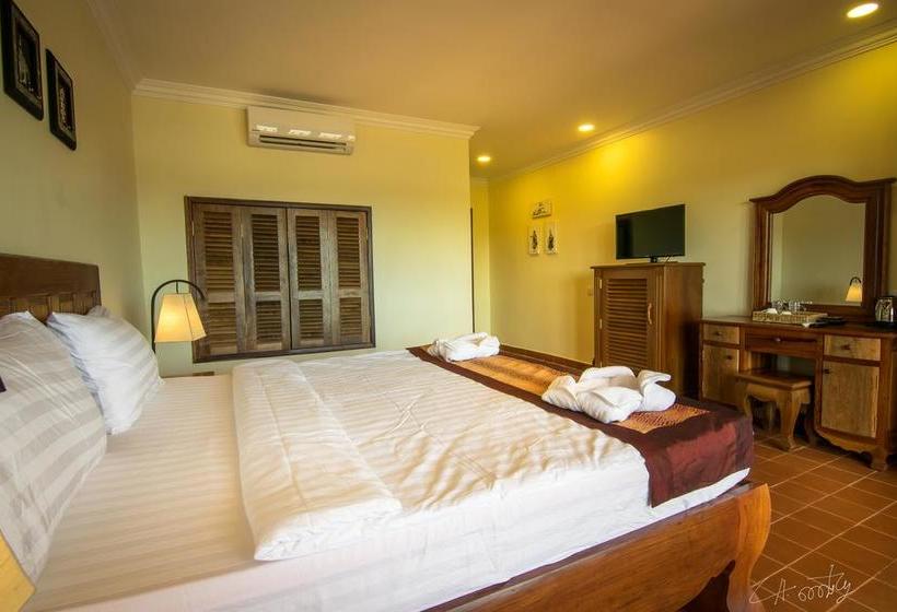 Отель Ratanakiri Boutique