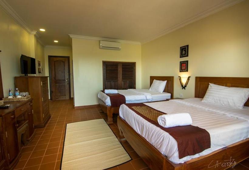 Отель Ratanakiri Boutique