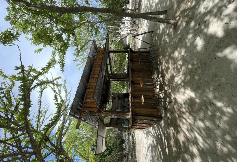 فندق Sabai Beach